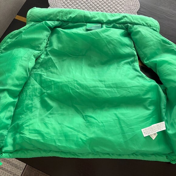 Forever 21 PANTONE Puffer Vest Size Large Neon Green EUC - Picture 3 of 8